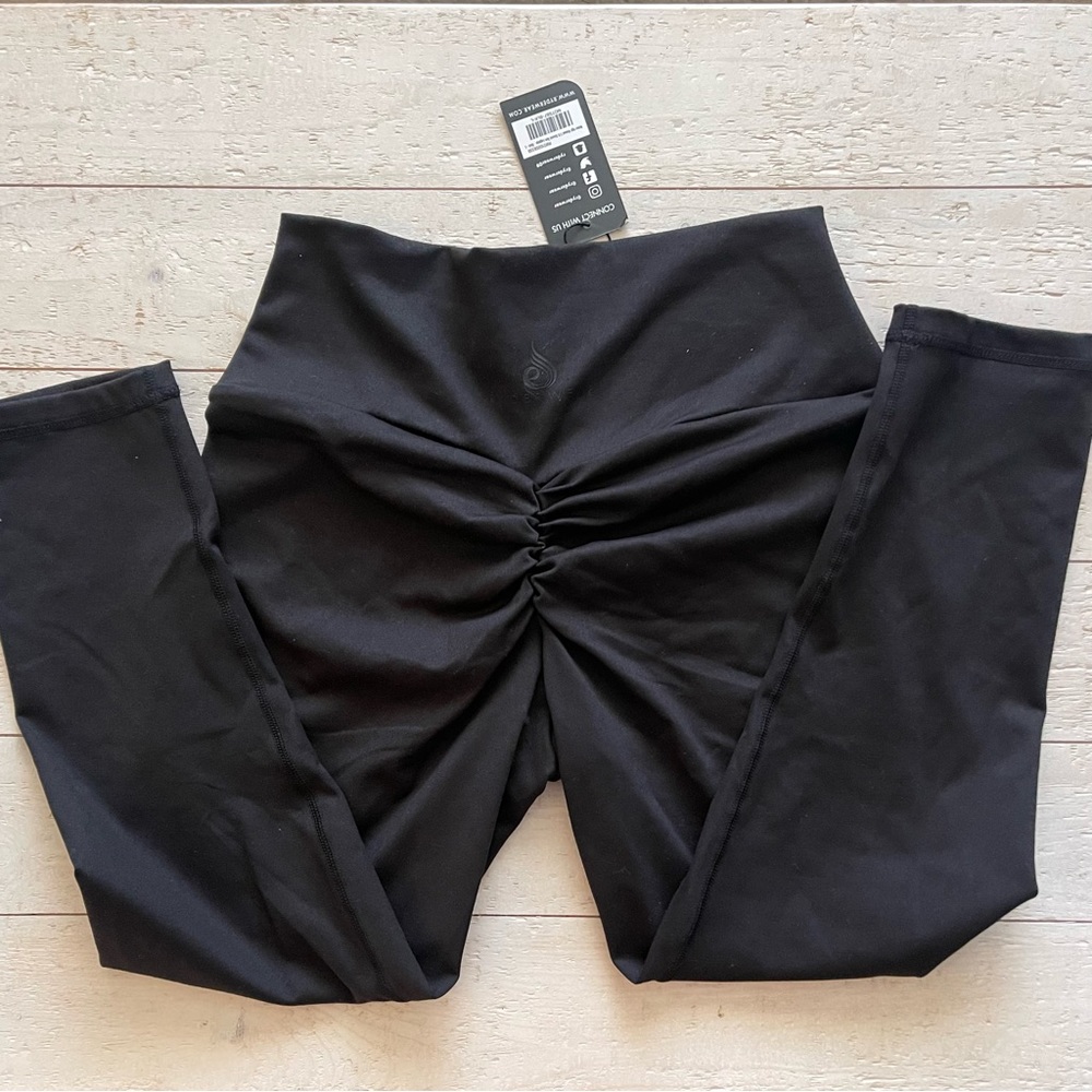 Ryderwear scrunch leggings